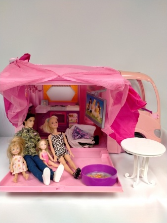 CAMPING CAR BARBIE + BARBIES