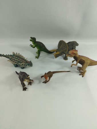 LOT 6 DINOSAURES