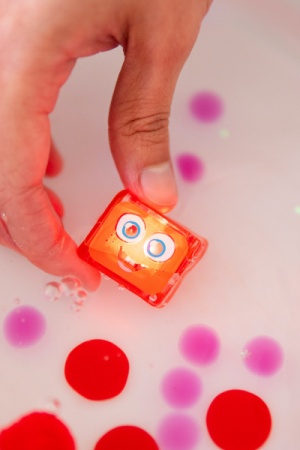 Sammy Cubes Lumineux Rouge Glo Pals
